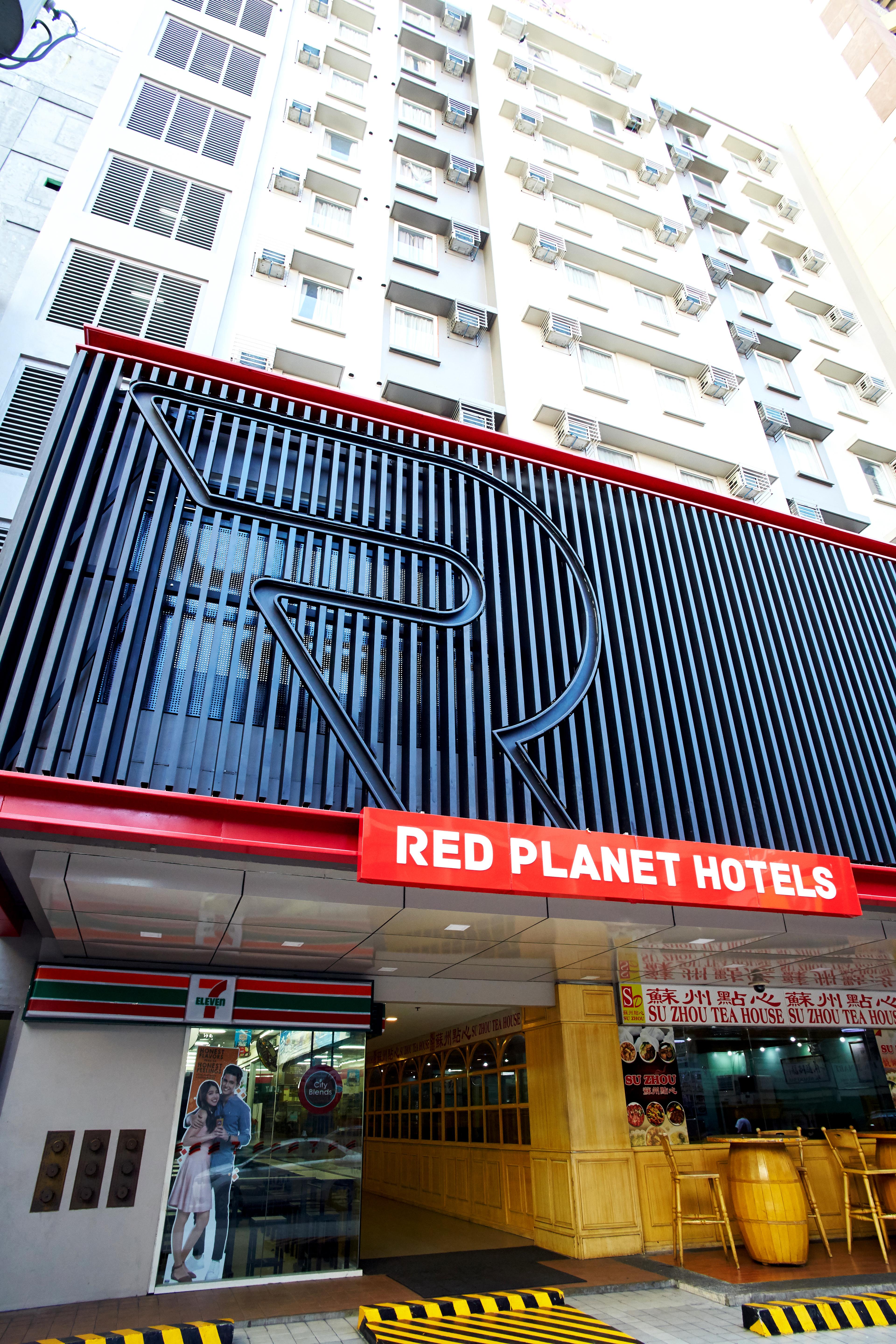 Red Planet Manila Malate Mabini Otel Dış mekan fotoğraf