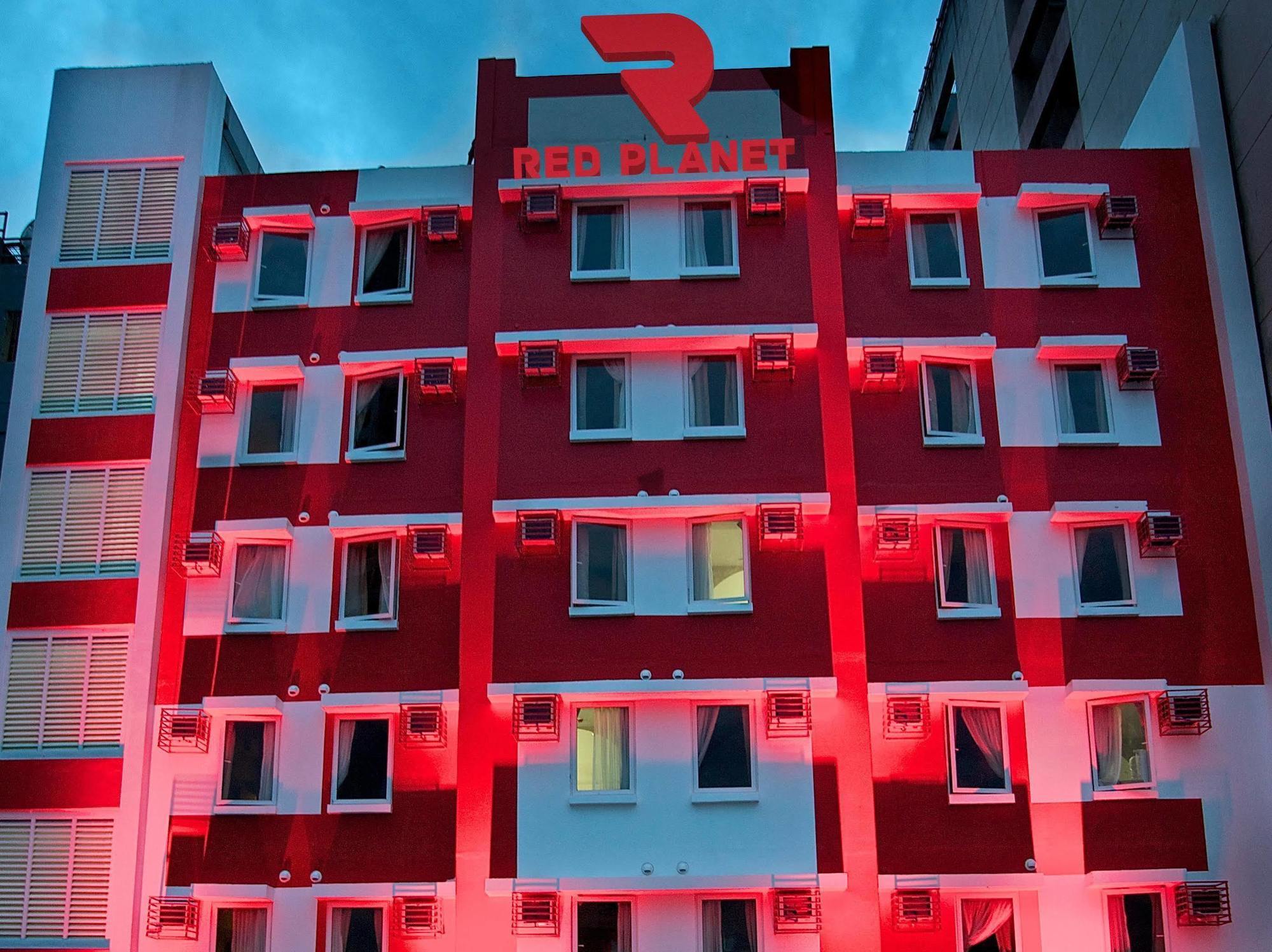 Red Planet Manila Malate Mabini Otel Dış mekan fotoğraf