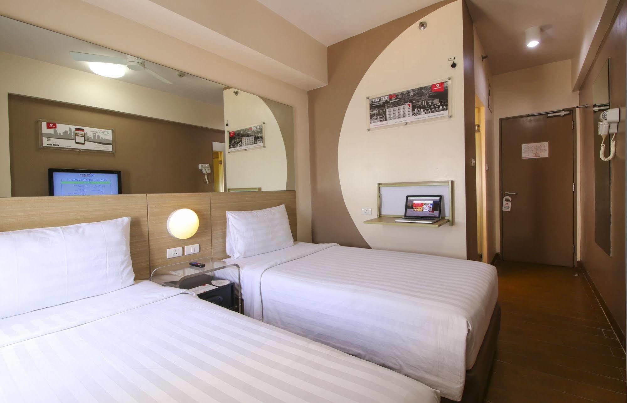Red Planet Manila Malate Mabini Otel Dış mekan fotoğraf